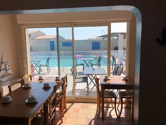 Hotel Le Bleu Marine Saintes-Maries-de-la-Mer