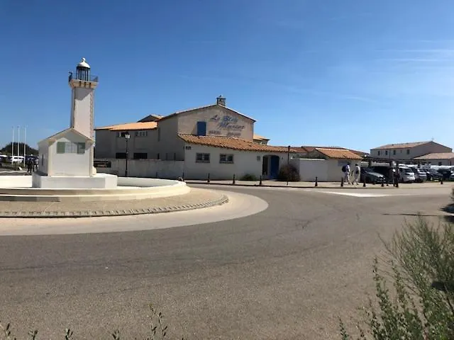 Hotel Le Bleu Marine Saintes-Maries-de-la-Mer 2*,  France